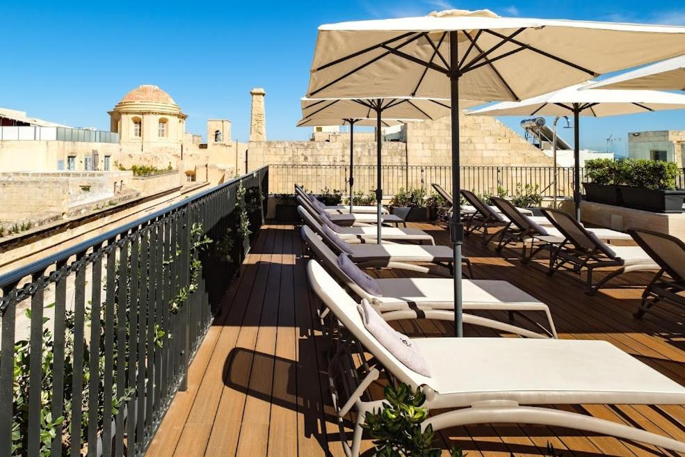 The Gomerino Hotel Valletta Exterior photo